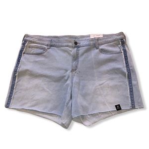 Boutique Plus Skinny Mid-Rise Bermuda Jean Shorts